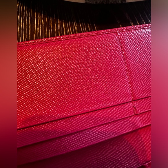 Prada Saffiano Leather Wallet in Peonia Raspberry - Picture 6 of 13